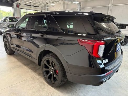Used 2022 Ford Explorer ST w/ ST Street Pack AWD/4WD image 5