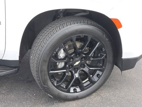 Used 2023 Chevrolet Tahoe RST w/ Luxury Package image 27