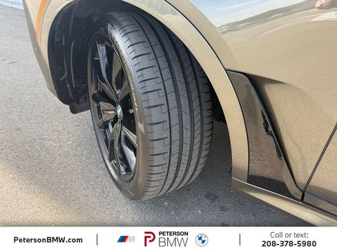 Certified 2026 BMW X7 M60i AWD/4WD image 42