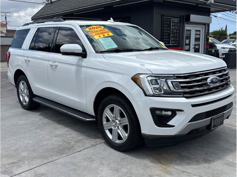 Used 2020 Ford Expedition XLT w/ Equipment Group 202A AWD/4WD image 1