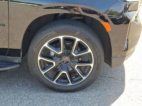 Used 2022 Chevrolet Tahoe RST w/ Luxury Package image 27