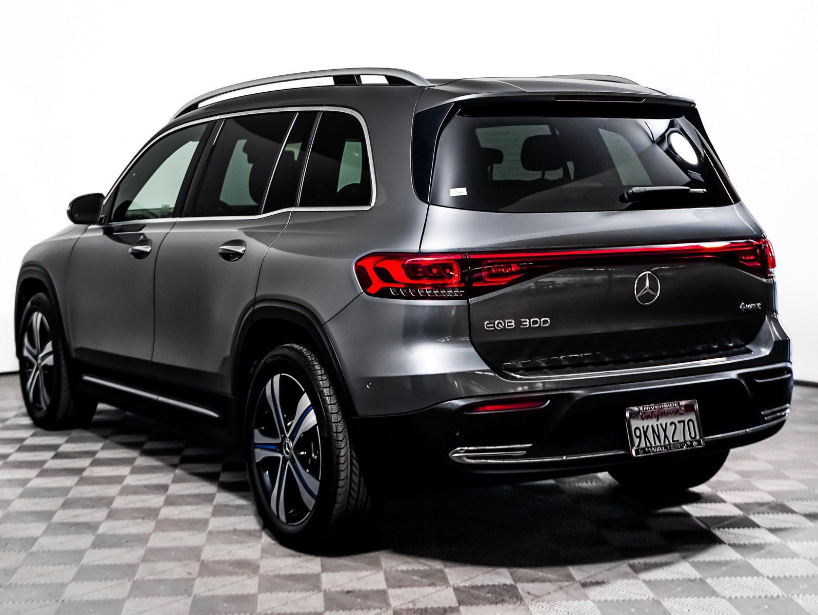 Certified 2023 Mercedes-Benz EQB 300 4MATIC w/ Exclusive Package image 2