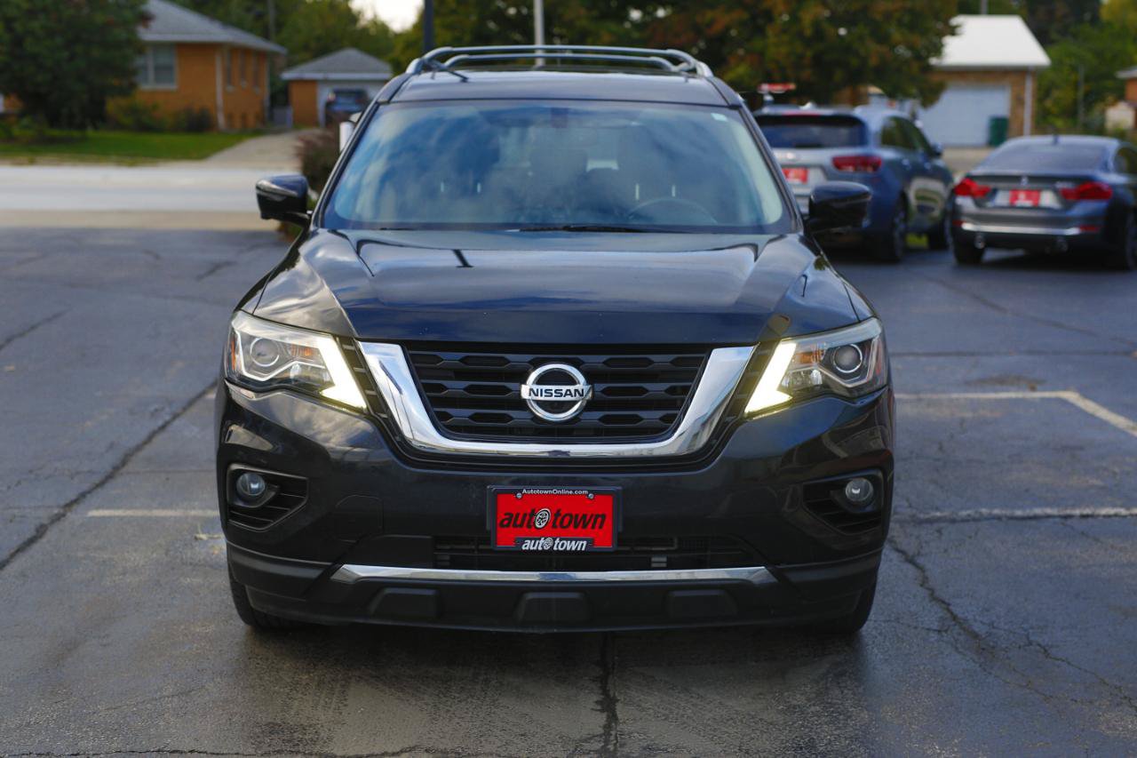 Used 2018 Nissan Pathfinder SL w/ SL Premium Package AWD/4WD image 2