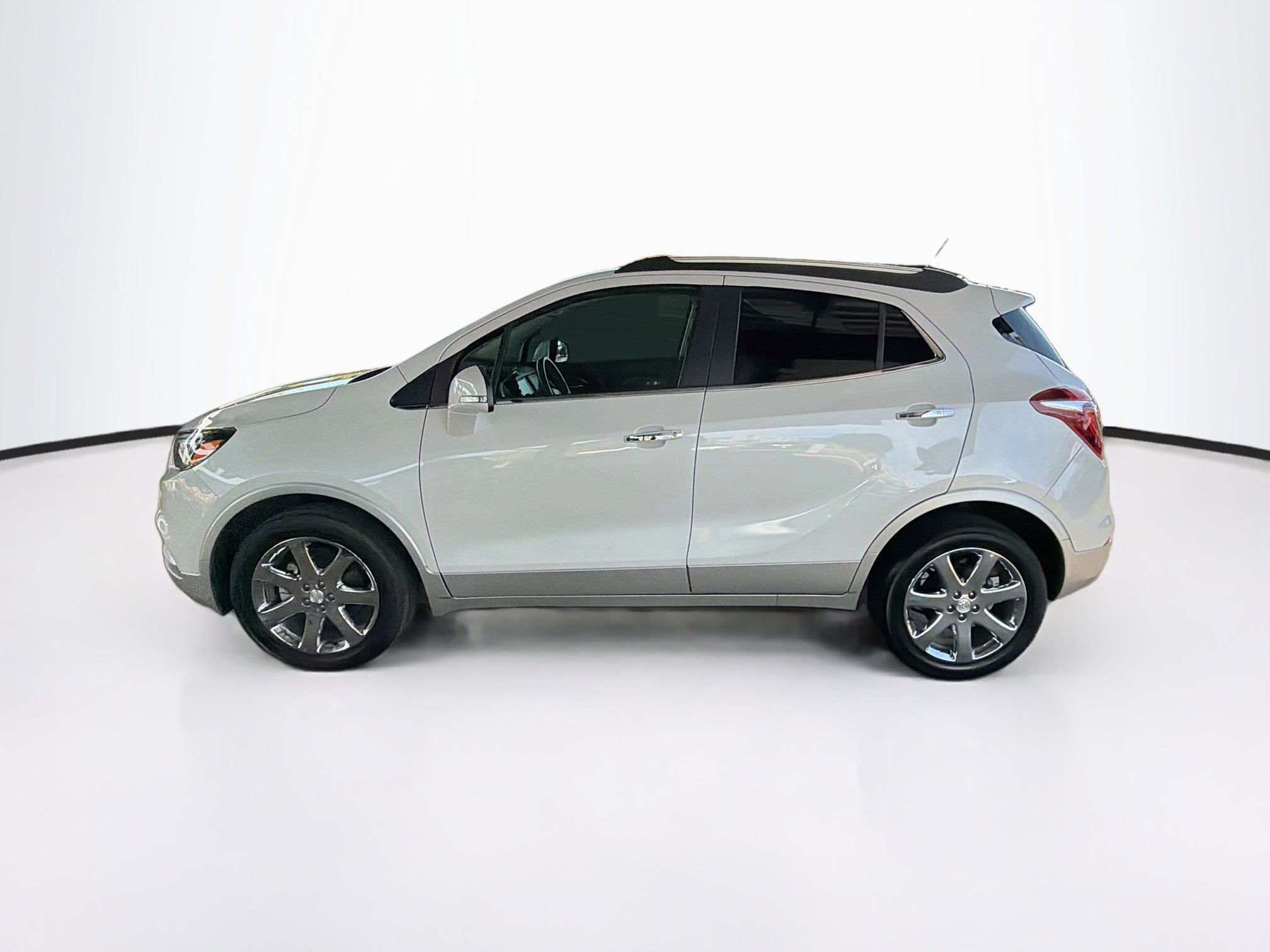 Used 2017 Buick Encore Premium w/ Experience Buick Package AWD/4WD image 4