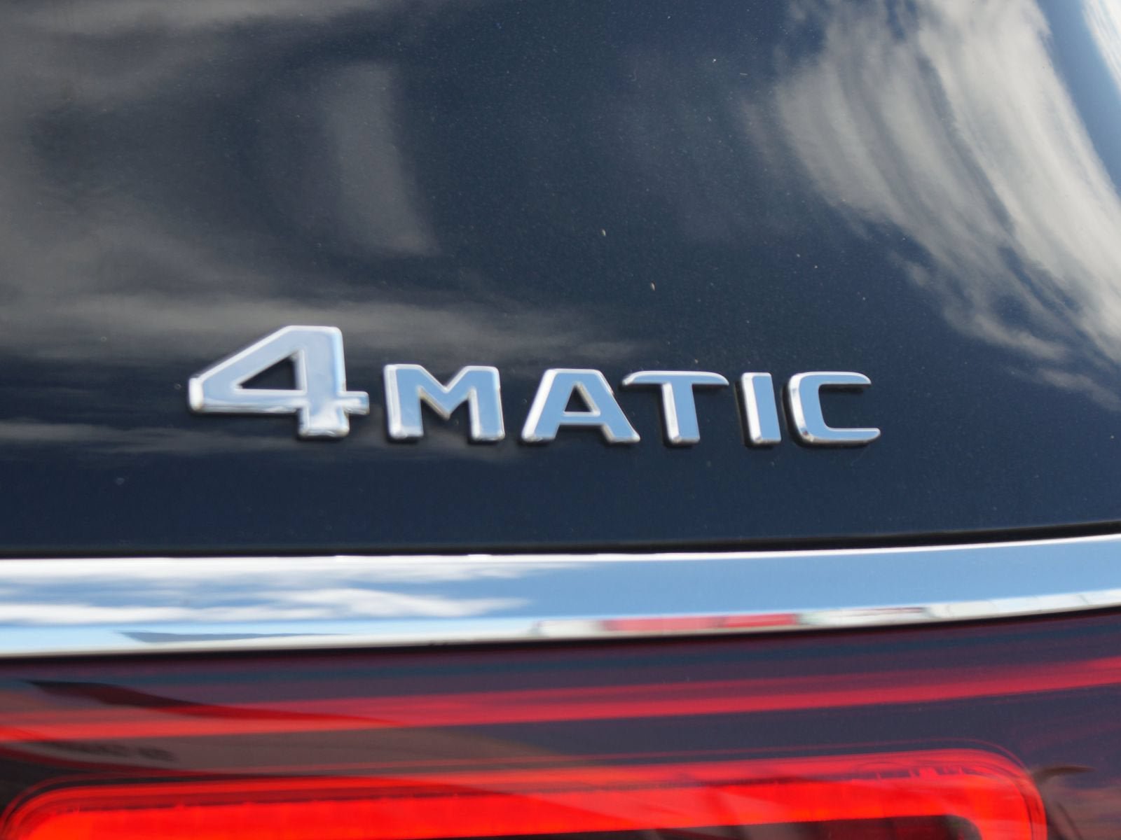 Used 2021 Mercedes-Benz GLS 450 4MATIC image 21
