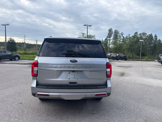 Used 2023 Ford Expedition Max XLT RWD image 5