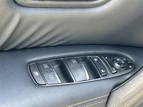 Used 2024 Nissan Armada Platinum w/ Captain's Chairs Package image 19