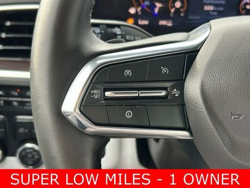 Used 2025 Chevrolet Tahoe Premier image 22