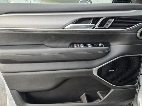 New 2026 Jeep Grand Wagoneer Limited image 13