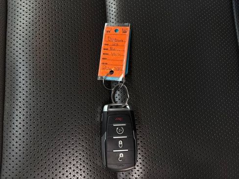Used 2022 RAM 1500 Big Horn w/ Night Edition AWD/4WD image 67