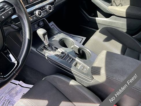 Used 2023 Honda Civic Sport image 11