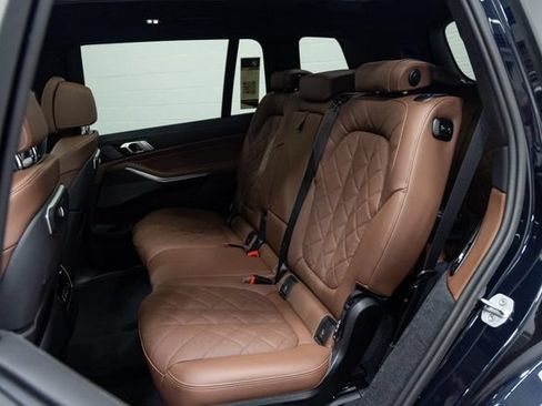 New 2027 BMW X7 xDrive40i AWD/4WD image 25