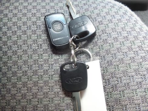 Used 1999 Ford Ranger XLT image 30