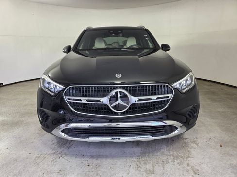 New 2027 Mercedes-Benz GLC 300 image 2