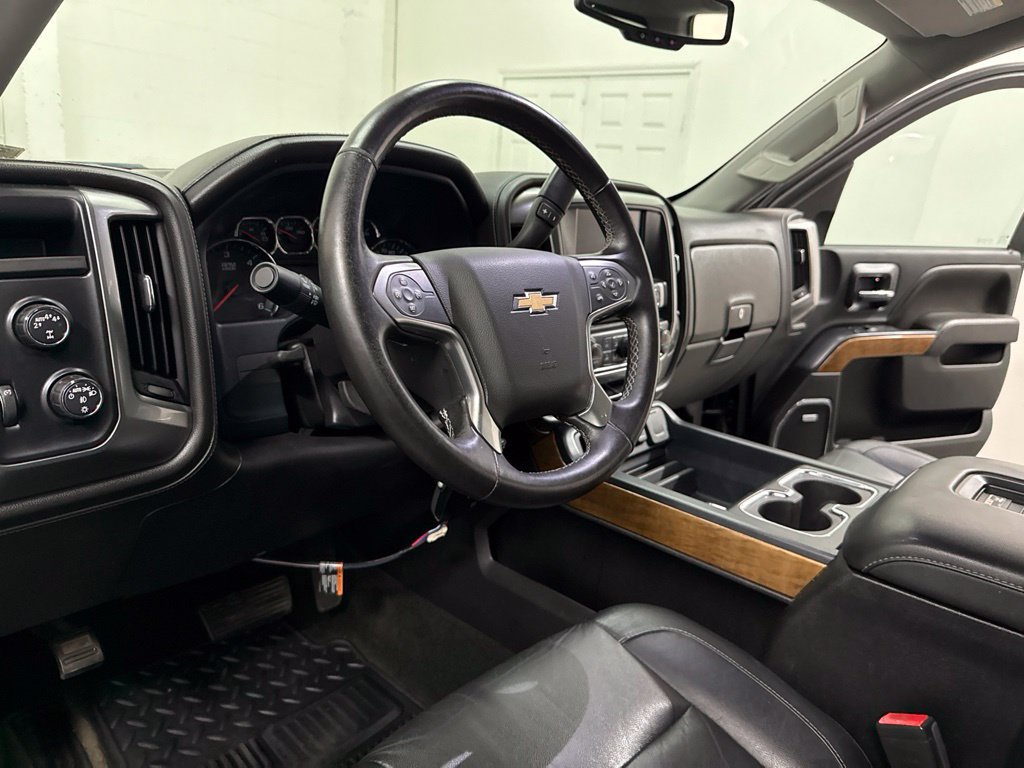 Used 2017 Chevrolet Silverado 1500 LTZ w/ Sport Package AWD/4WD image 13