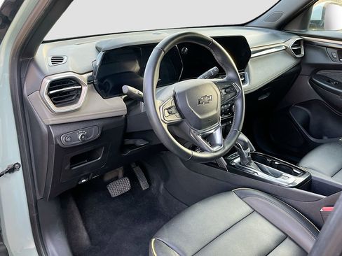 Used 2024 Chevrolet TrailBlazer ACTIV w/ Driver Confidence Package FWD image 9