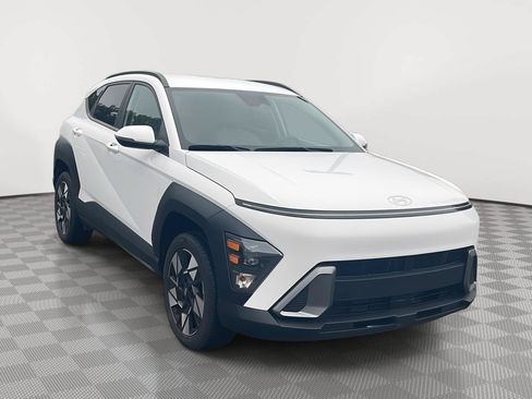 Used 2024 Hyundai Kona SEL w/ Convenience Package AWD/4WD image 4