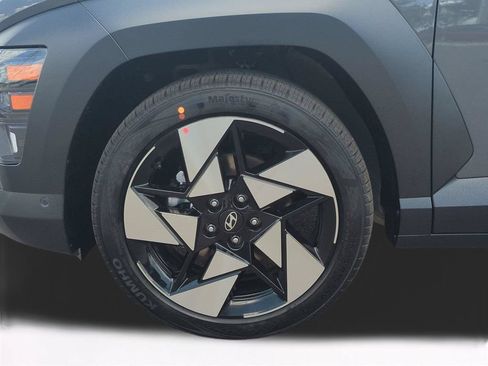 New 2026 Hyundai Kona Limited FWD image 11