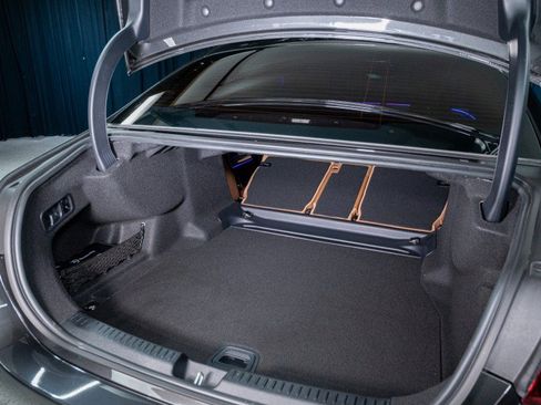 New 2026 Mercedes-Benz E 450 4MATIC Sedan image 7