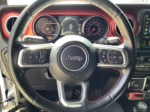 Used 2021 Jeep Wrangler Unlimited Rubicon AWD/4WD image 11