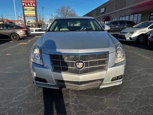 Used 2010 Cadillac CTS Sedan image 2