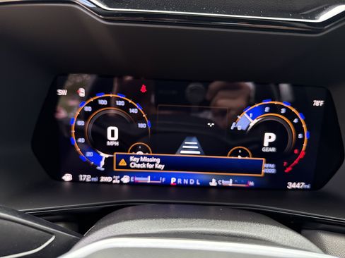 Used 2025 Chevrolet Colorado ZR2 w/ Technology Package image 25