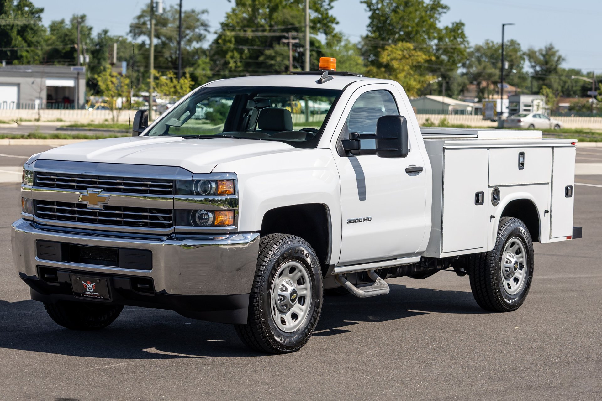 Used 2017 Chevrolet Silverado 3500 W/T RWD image 4