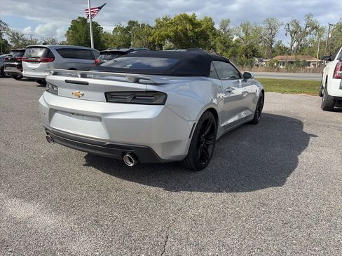 Used 2017 Chevrolet Camaro LT RWD image 6