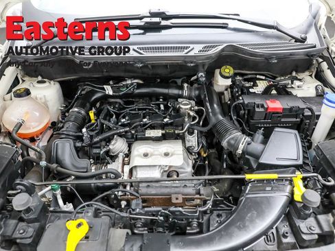 Used 2021 Ford EcoSport Titanium image 7