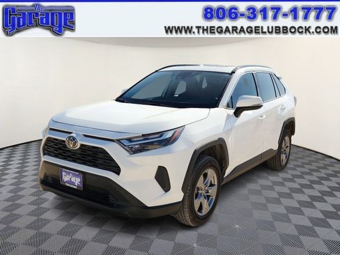 Used 2024 Toyota RAV4 XLE w/ Convenience Package image 1