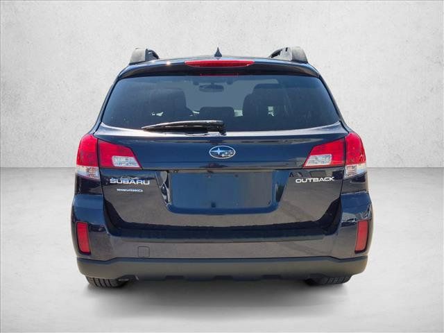 Used 2014 Subaru Outback 2.5i Limited AWD/4WD image 6