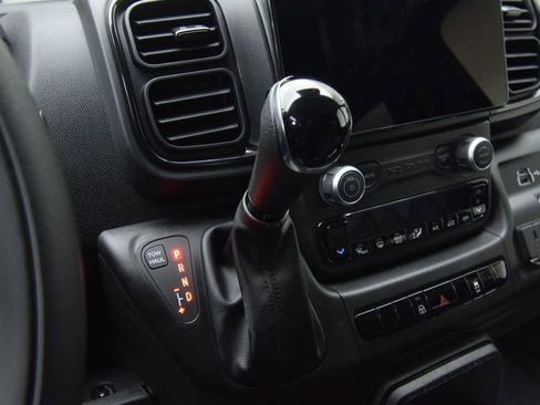 New 2026 RAM ProMaster 3500 w/ Crew Van Package image 23