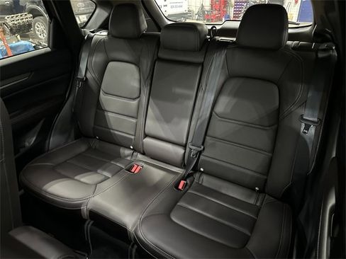 Used 2024 MAZDA CX-5 Signature image 29