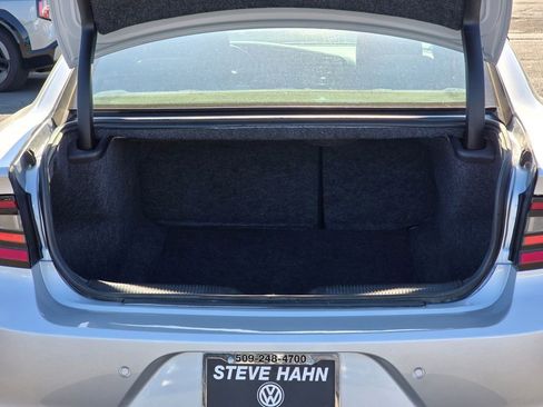 Used 2022 Dodge Charger SXT image 14