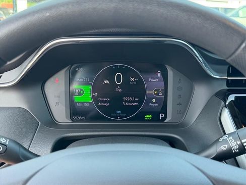 Used 2022 Chevrolet Bolt EUV LT FWD image 22