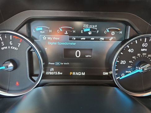 Used 2018 Ford Expedition Platinum AWD/4WD image 14
