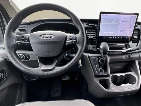 Certified 2023 Ford Transit 350 XLT image 5