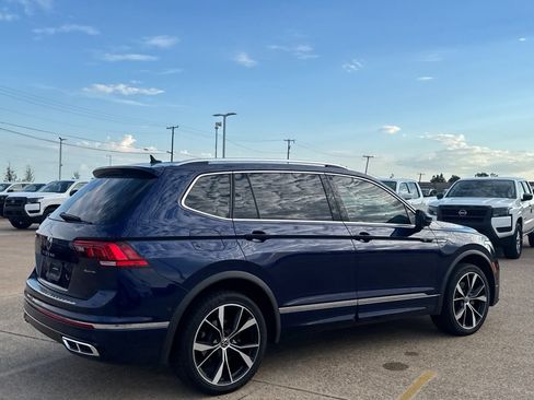 Used 2022 Volkswagen Tiguan SEL R-Line AWD/4WD image 22