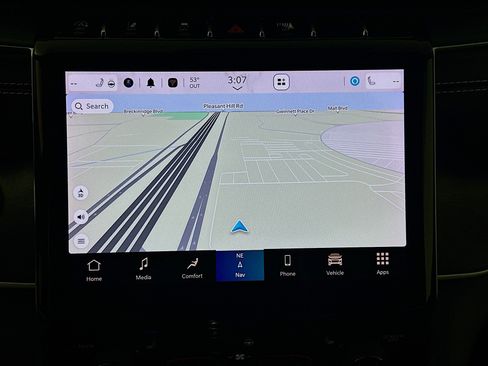 Used 2023 Jeep Grand Cherokee Limited w/ Black Appearance Package image 21