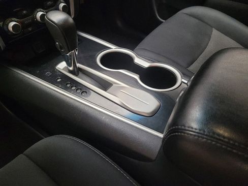 Used 2019 Nissan Pathfinder SV image 26