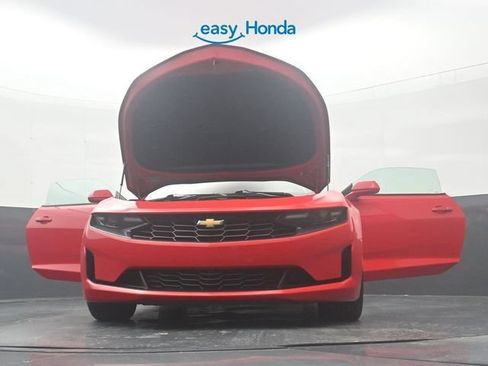Used 2022 Chevrolet Camaro LT RWD image 27