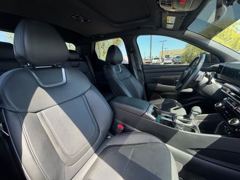 Certified 2025 Hyundai Santa Cruz Limited AWD/4WD image 19