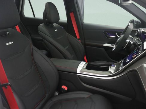 New 2026 Mercedes-Benz GLC 43 AMG 4MATIC image 7