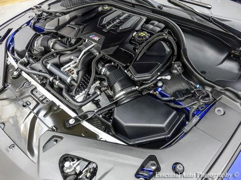 Used 2020 BMW M8 Coupe AWD/4WD image 32