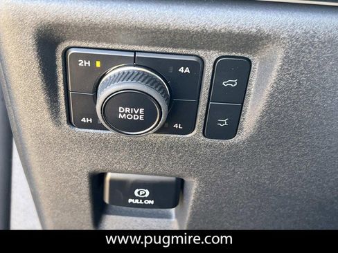 New 2026 Ford Expedition Platinum w/ Stealth Appearance Package image 21