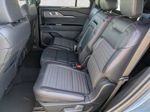 New 2026 Ford Explorer ST-Line image 15