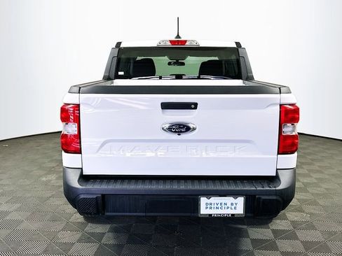 Used 2022 Ford Maverick XL image 7