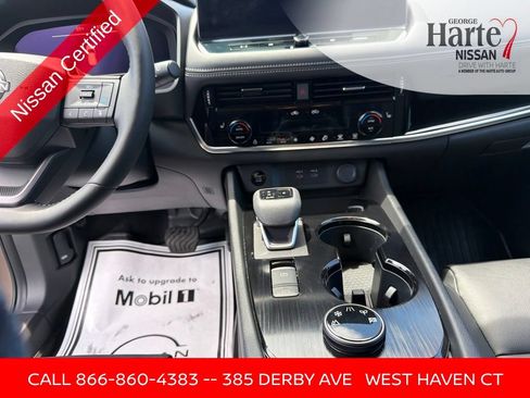 Certified 2025 Nissan Rogue SL w/ SL Premium Package AWD/4WD image 16