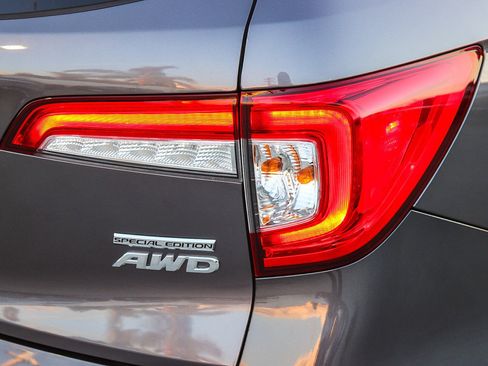 Used 2022 Honda Pilot Special Edition image 10