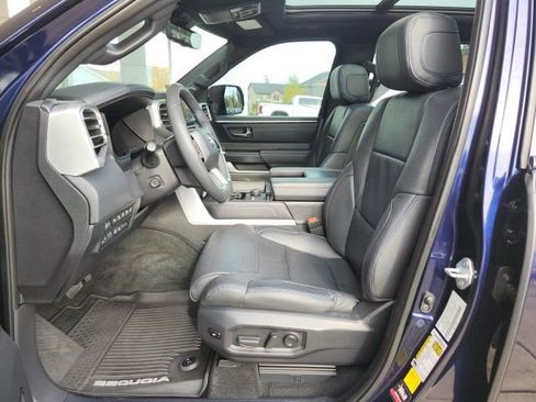 Certified 2024 Toyota Sequoia Platinum image 19